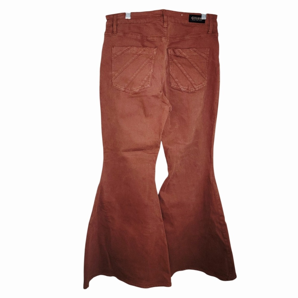 Shyanne Women's Tulip Flare Jeans Size 33 Rust Orange Bell Bottom Western - Picture 2 of 12